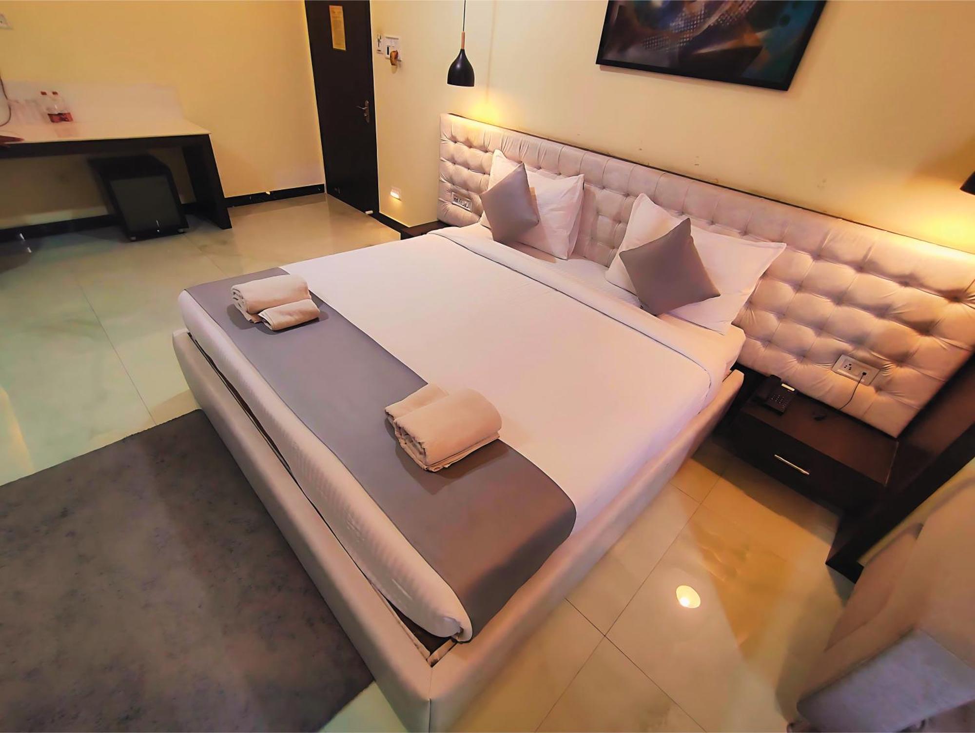Hotel Papilio Māldah 외부 사진