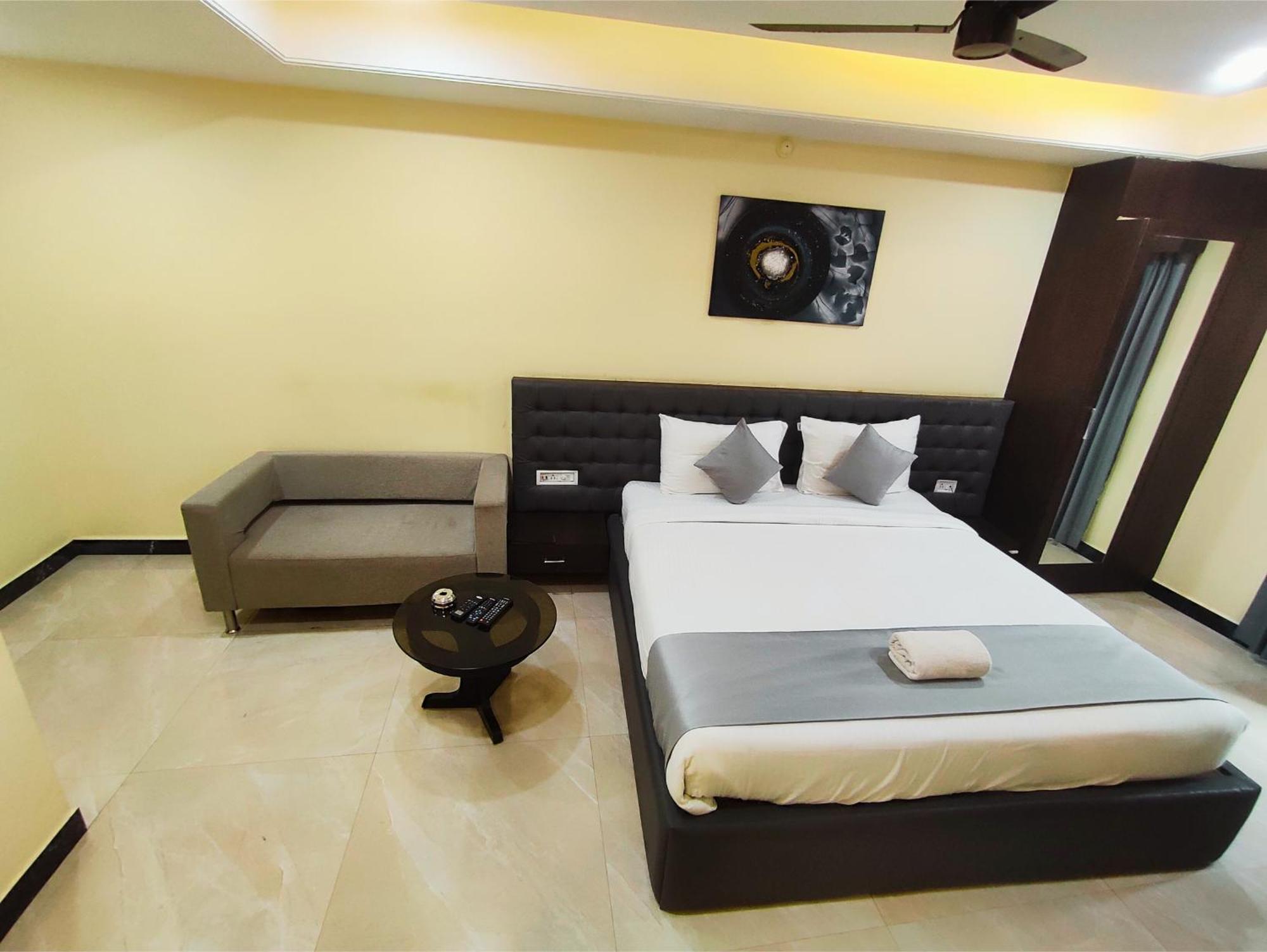 Hotel Papilio Māldah 외부 사진
